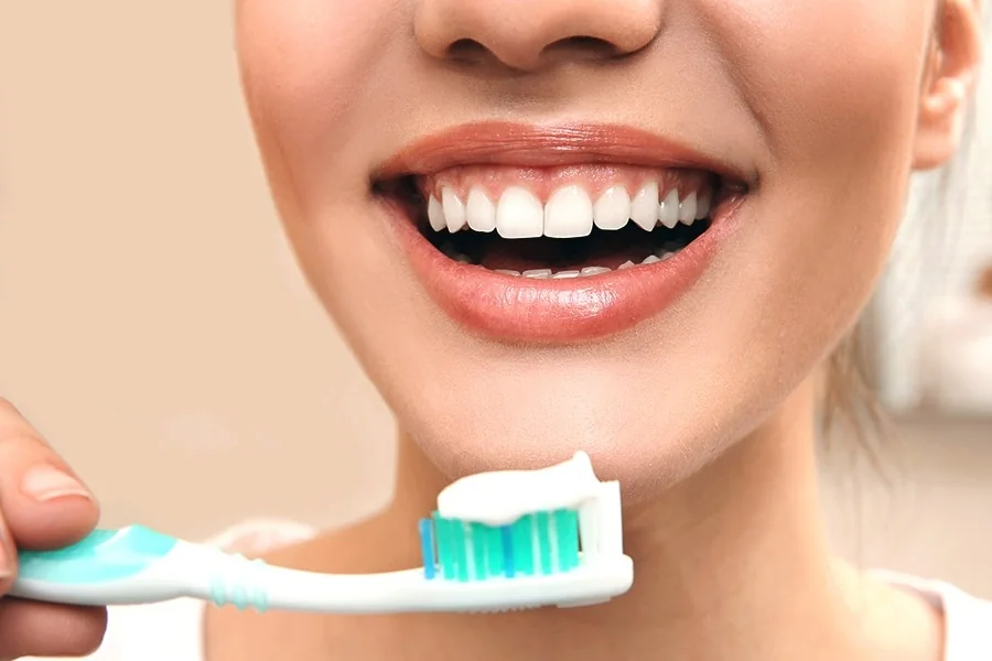 Simple Ways to Keep Your Teeth Healthy at Home